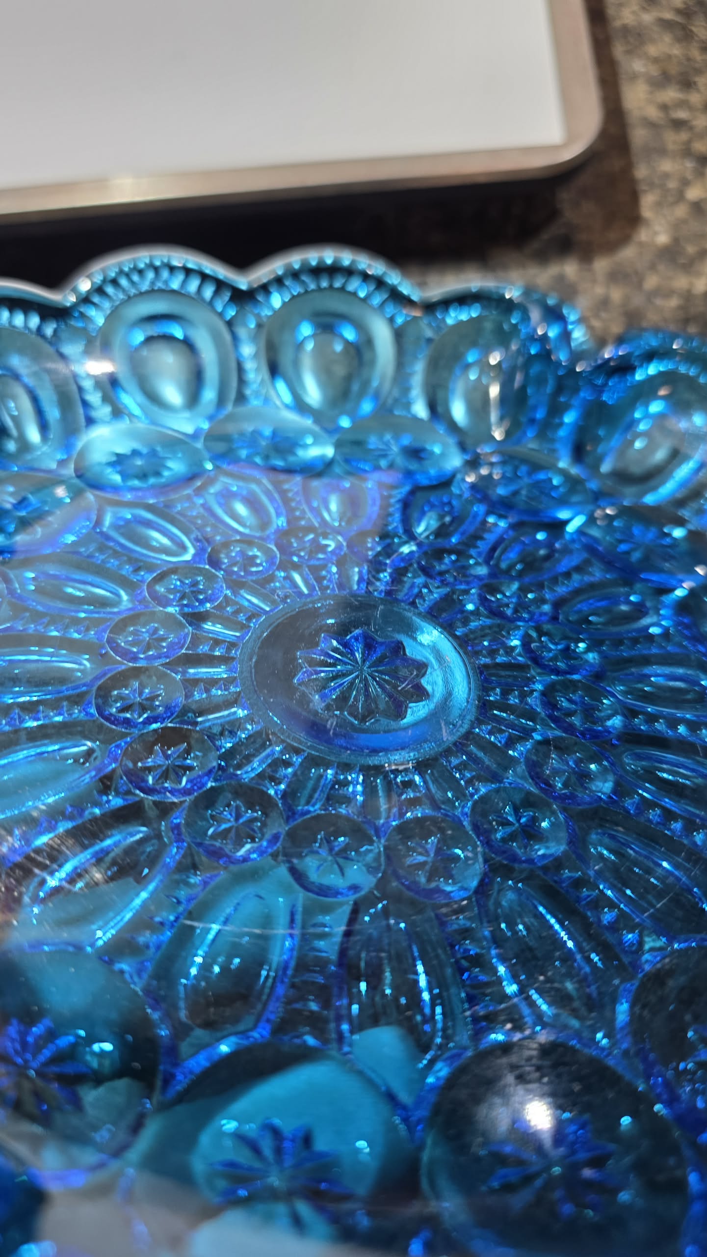 L.E Smith Mood And Stars Blue ( Read)