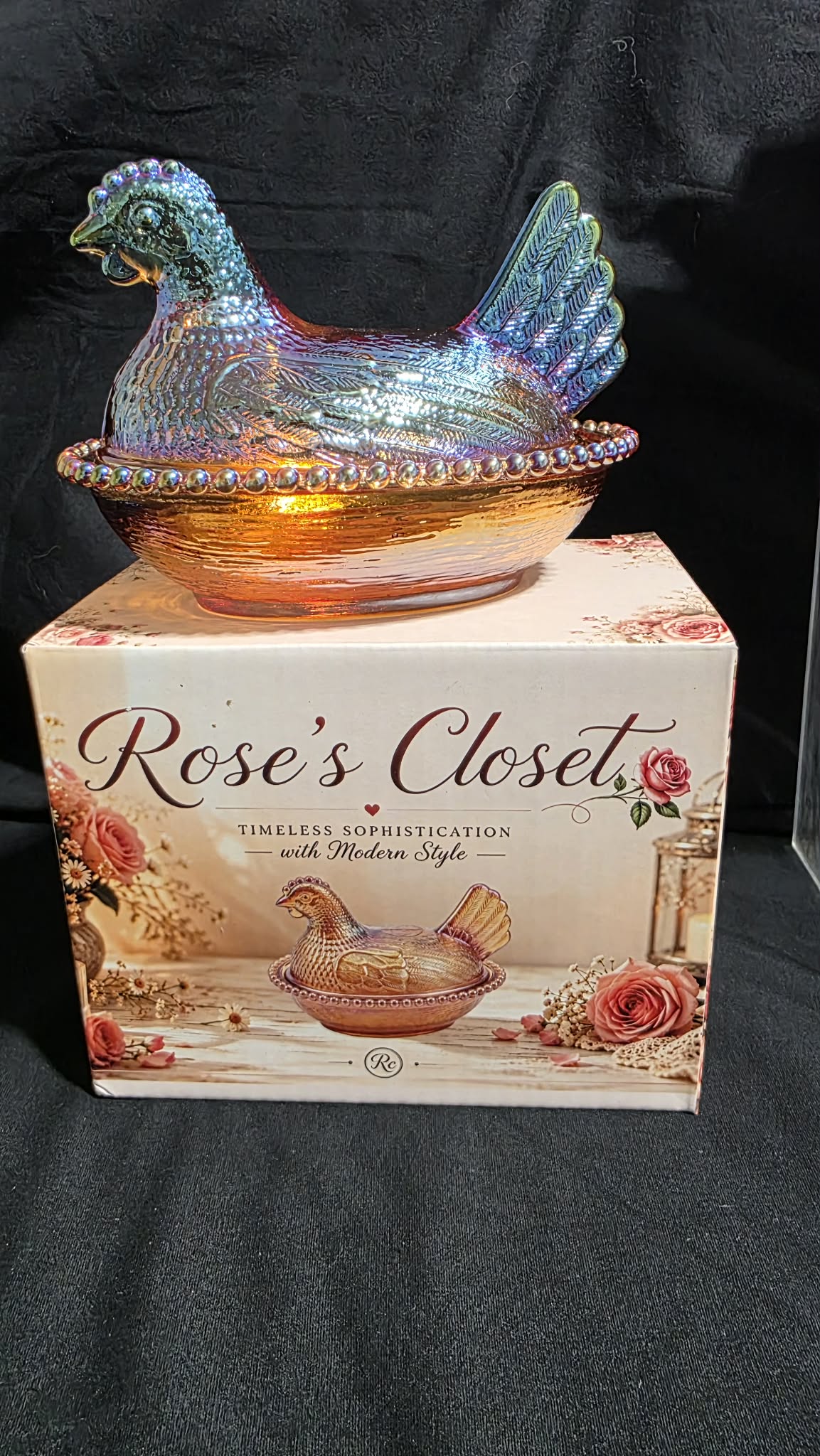 Rose’s Closet Glass 4.5" Carnival Hen on Nest – Choice of 6 Carnival Colors – Custom Gift Box – Exclusive Collection