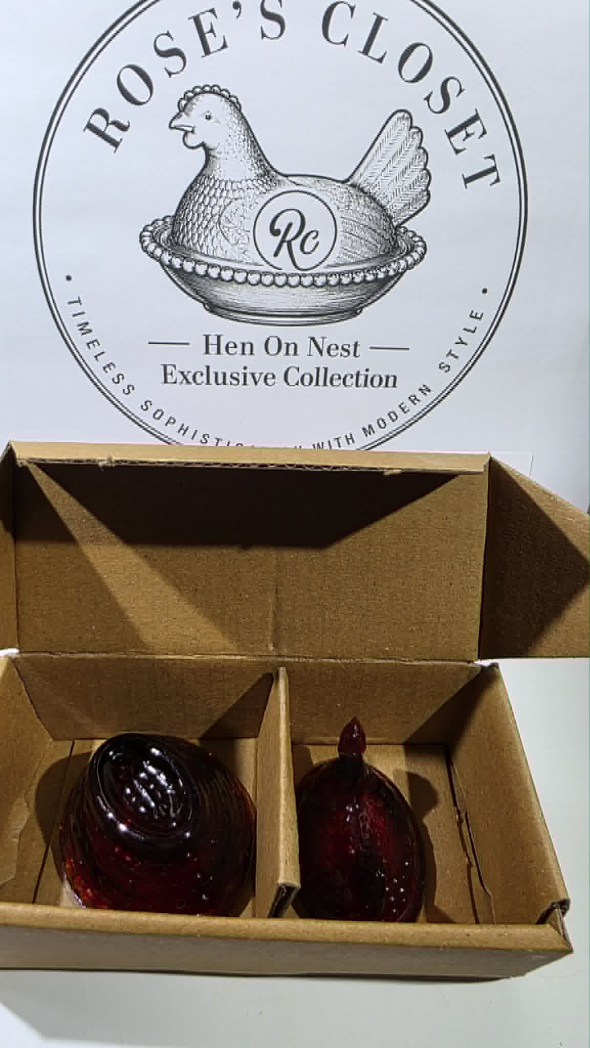 Mini Mania Red Hen and Rabbit ( RETAIL ONLY)