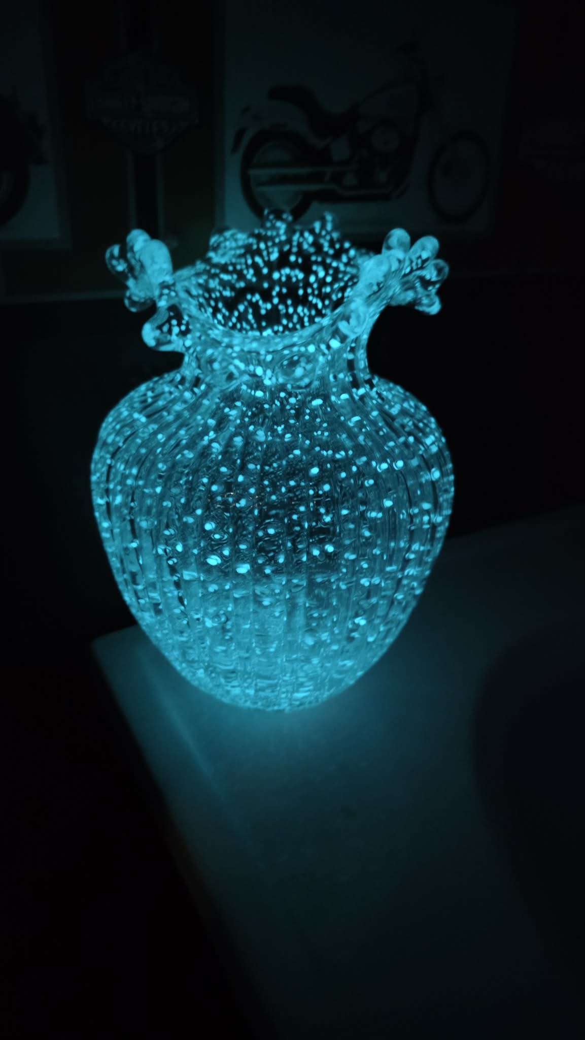 Sun-Charged Glowing Vase 8" Tall